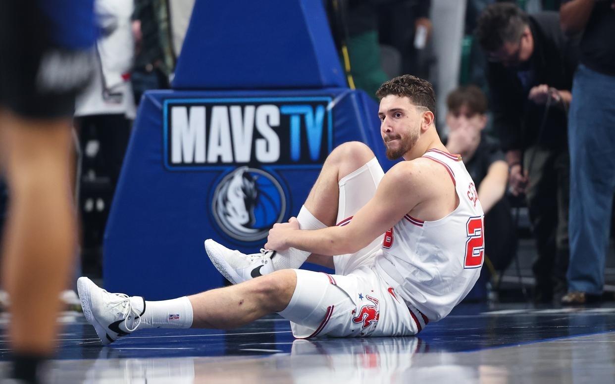 14分钟6投0中！火箭队29岁射手变鸡肋技能太单一，交易自用2选1