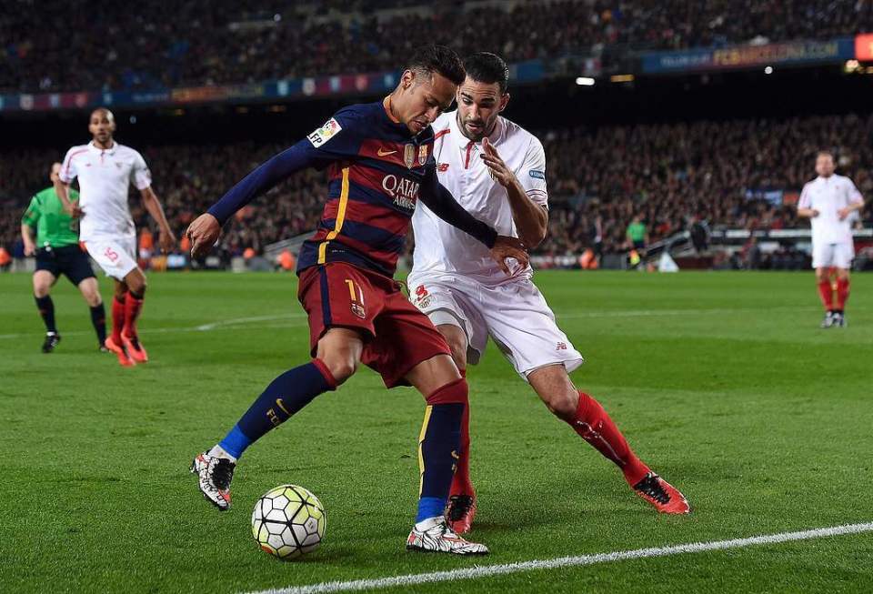 自然年成功过人次数榜单发布！亚马尔大幅超越梅西仅落后内马尔