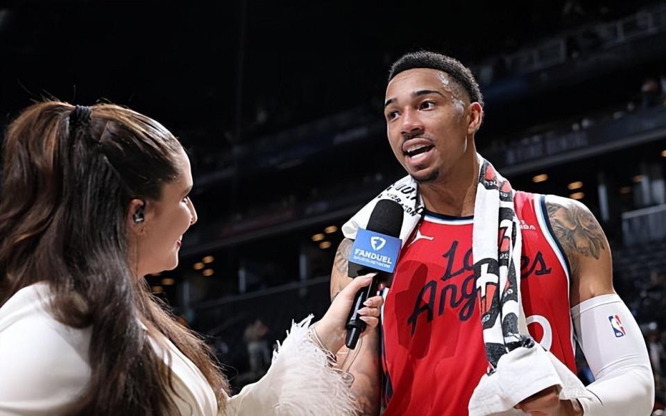 又一次拿下了高分，快船能不能让他稳定出现在轮换阵容中呢