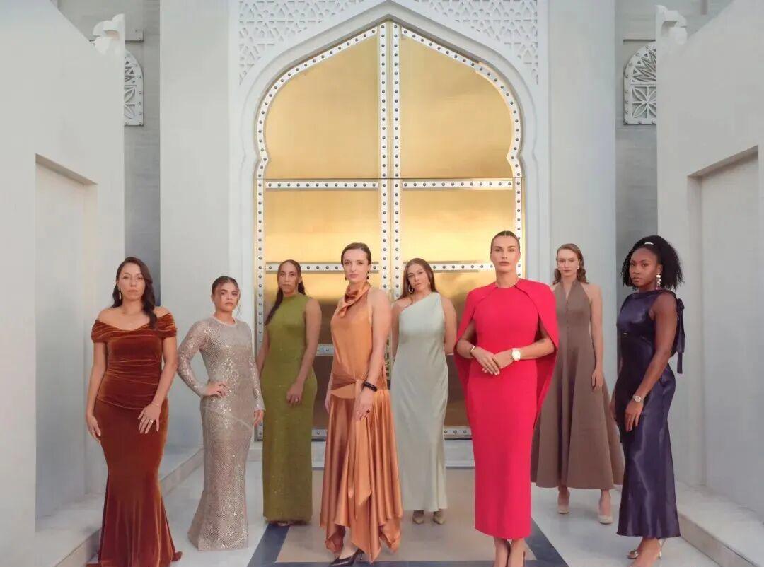 WTA总决赛拉开战幕！斯瓦泰克大战钥匙小姐，药娃遭遇莱巴火拼