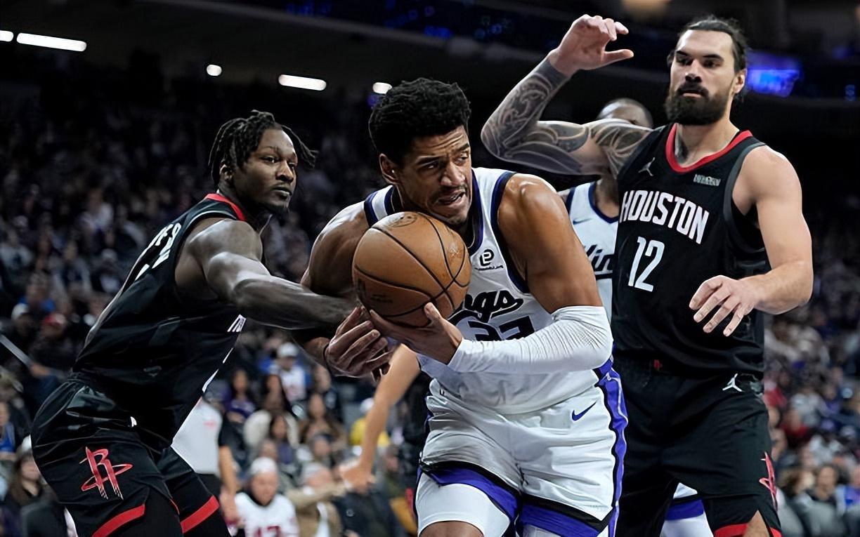 面对火箭打出生涯最强之战，国王内线新秀的积极性令人印象深刻