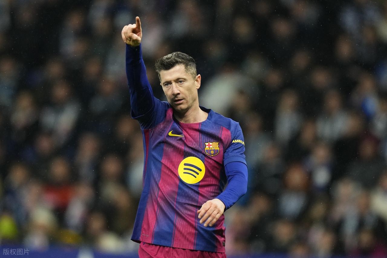 西甲最新积分战报巴萨多皇马7分夺半程冠军黄潜超马竞升至第3