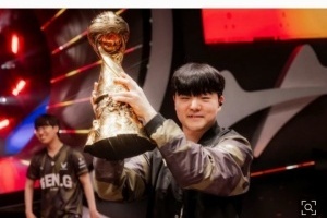 韩媒《首尔体育》爆料：Canyon与GEN续约一年