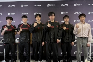 JDG赛后群访 Scout：对组内赛发挥不满意 季后赛再好好发挥吧