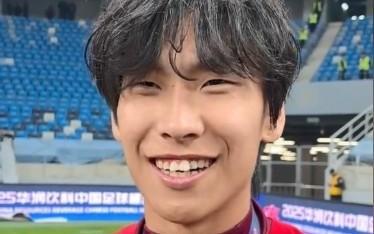 李新翔：武磊是我的榜样，能和自己的偶像一起踢球感觉很奇妙