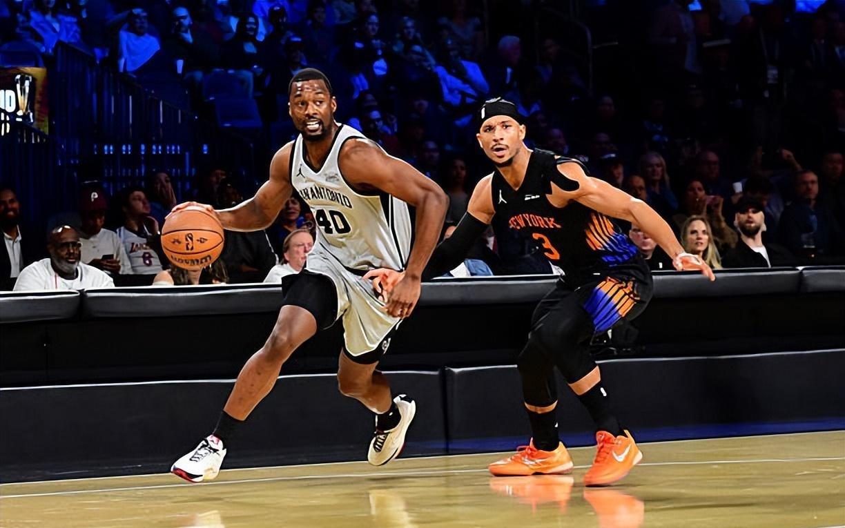 关键时刻又掉了链子！马刺锋线大将看起来到现在还是打不了硬仗