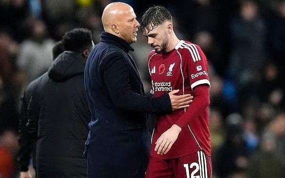 邮报谈红军比赛末段崩盘原因：球员体