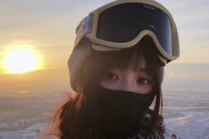 Godv妻子mingfeng分享旅游动态：❄️