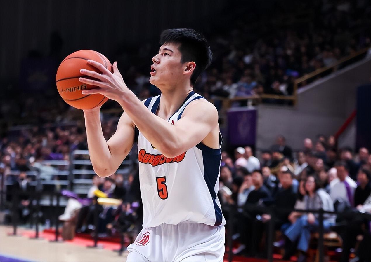 魔鬼4连客3胜1负！张皓嘉和3位小将收获满满，胡队长却快累爆缸了