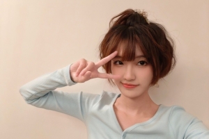 夏安分享自拍：准备出发去越南出差手游咯河粉爱好者做好准备了