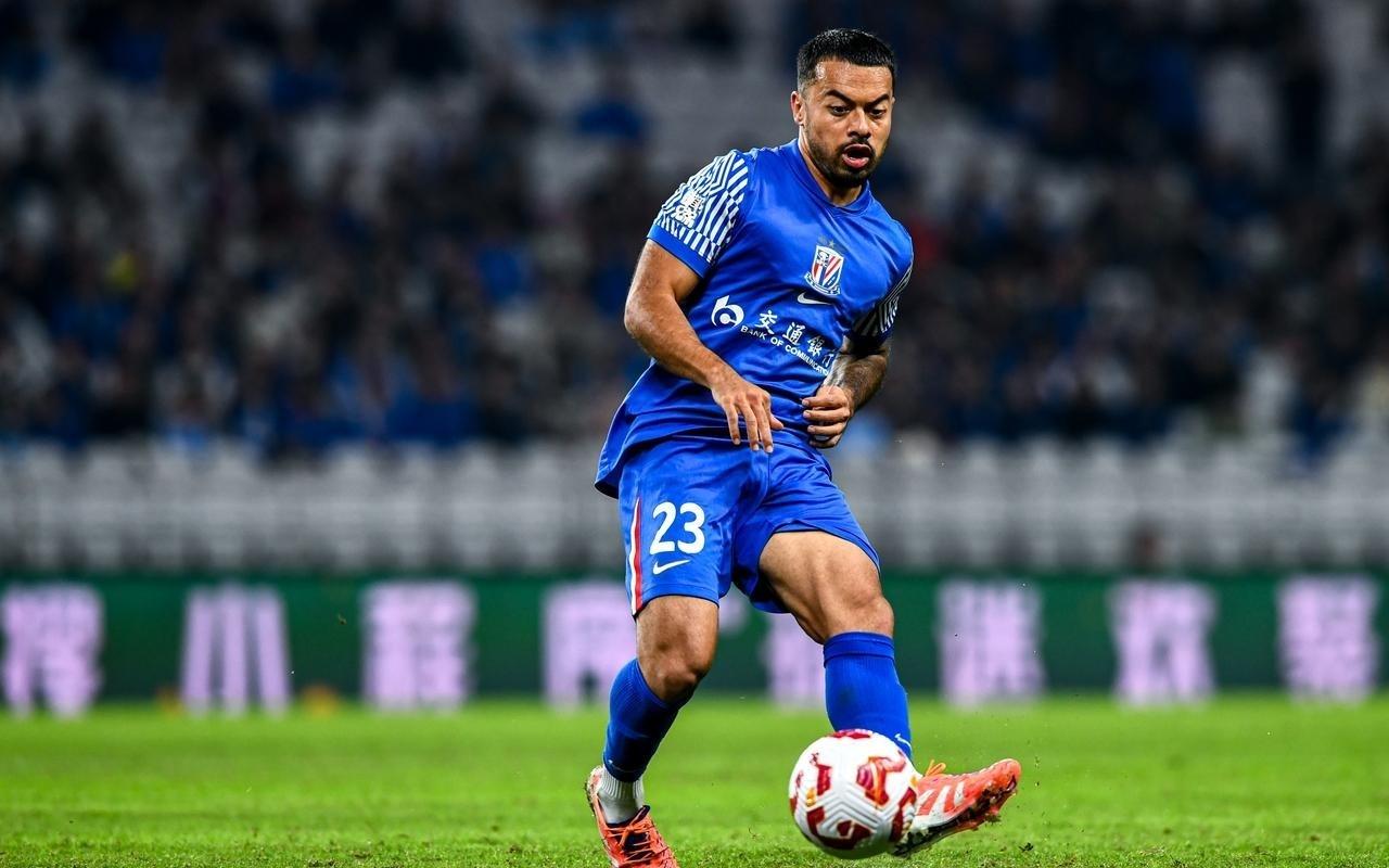 闹僵了！申花这次不妥协了王牌归化国脚面临离队，双方互不让步