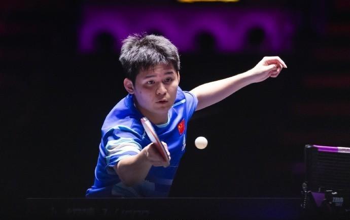 林诗栋30战胜韩国选手吴晙诚，晋级八强对阵林德