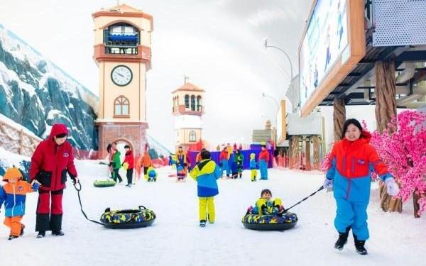 实探大湾区冰雪产业：无雪之城造雪，百亿冰雪经济如何穿越周期
