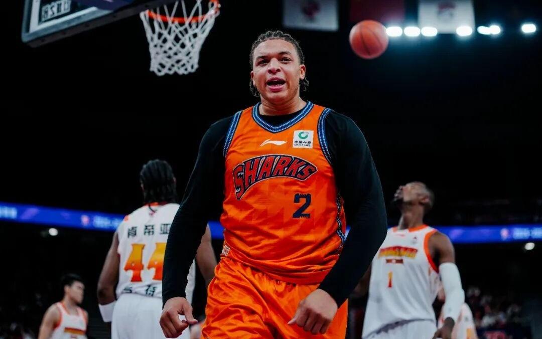 上海男篮的“大杀器”，回来了！