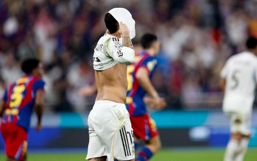 皇马传球数&成功率为1516赛季来最低，裤袜向前传球队内最多