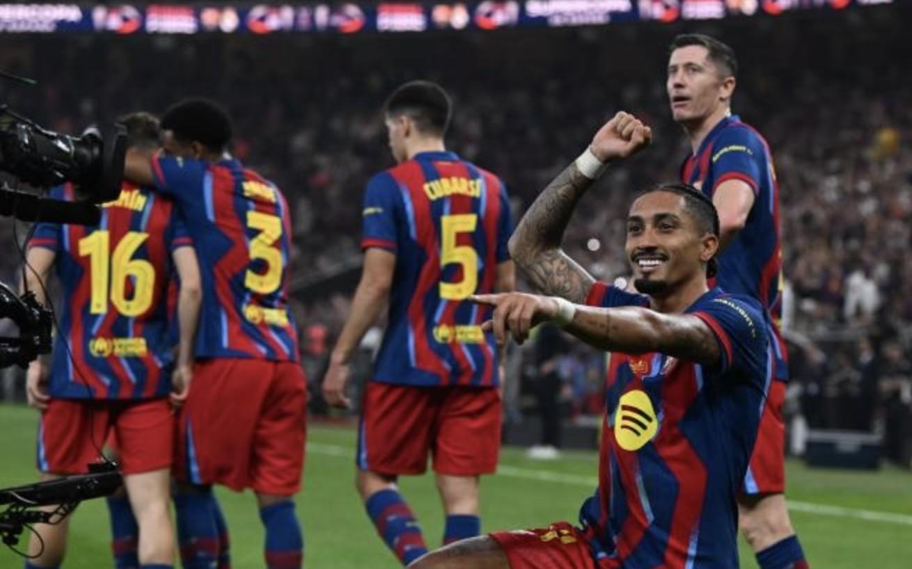 世体透露西超杯奖金分配：巴萨800万欧，皇马740万欧