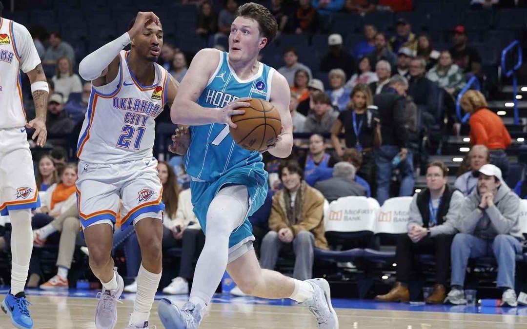 雷霆队爆冷负于黄蜂队，1个24场连胜和1个45场连胜纪录终结