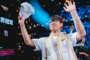 韩媒：Oner向母校捐赠600w韩元奖学金+400w韩元物资