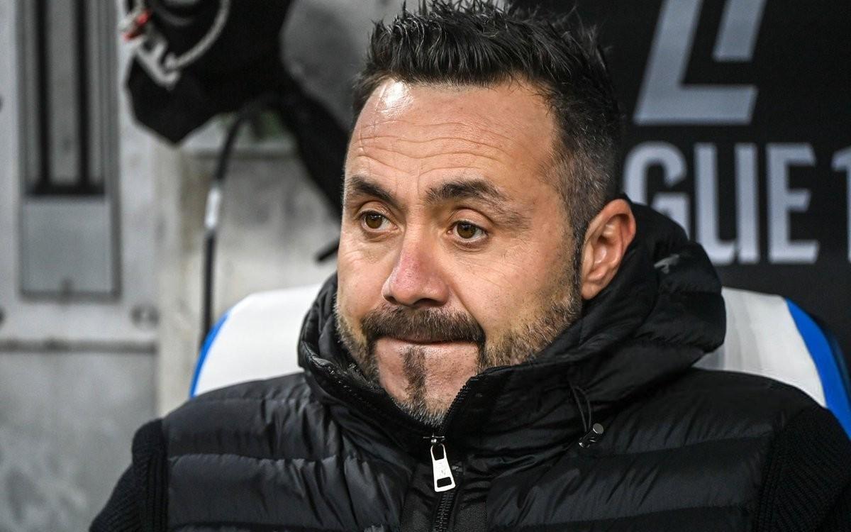 跟队：德泽尔比目前不是切尔西新帅候选