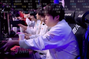 媒体人：Jiejie来了后还可以，111也能跟BLG打得有来有回