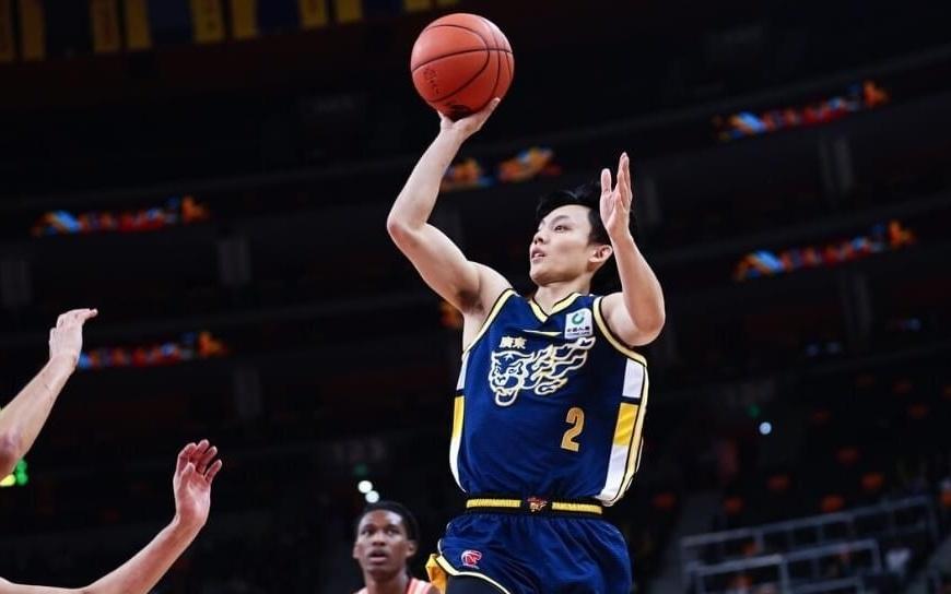 CBA积分榜最新排名出炉！广东险胜杀回第2：辽宁第8新疆第14