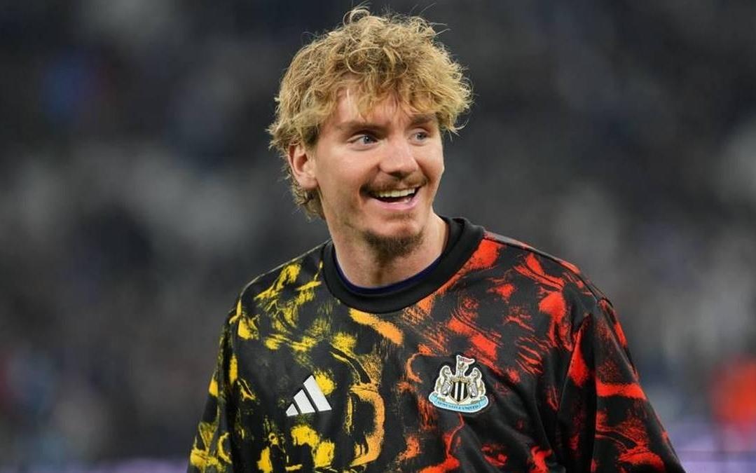 哈曼：沃尔特马德没有受到转会费影响，他的头脑很冷静