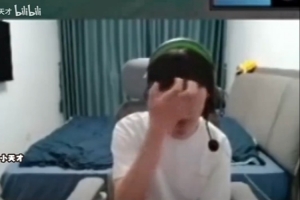 cryin：Hang来滔搏挺正常的了 跟哥哥打过的辅助没有说哥哥不好的