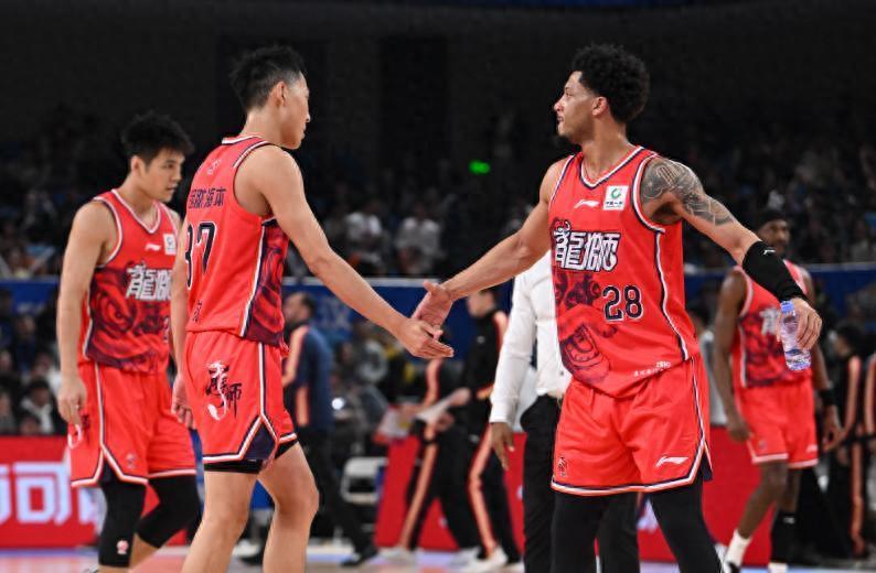 盖帽第1，洋帅质问CBA“他为何不是最佳防守队员”，无意打脸杜锋