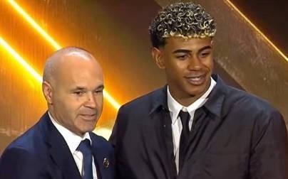 官方：亚马尔获得环球足球奖2025年西甲最佳U23球员奖