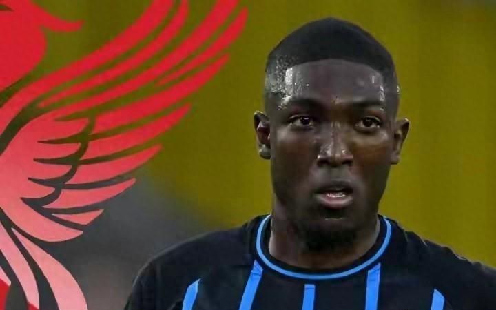 21岁中卫加入利物浦！高身价接班范迪克，助国家队打造叹息之墙