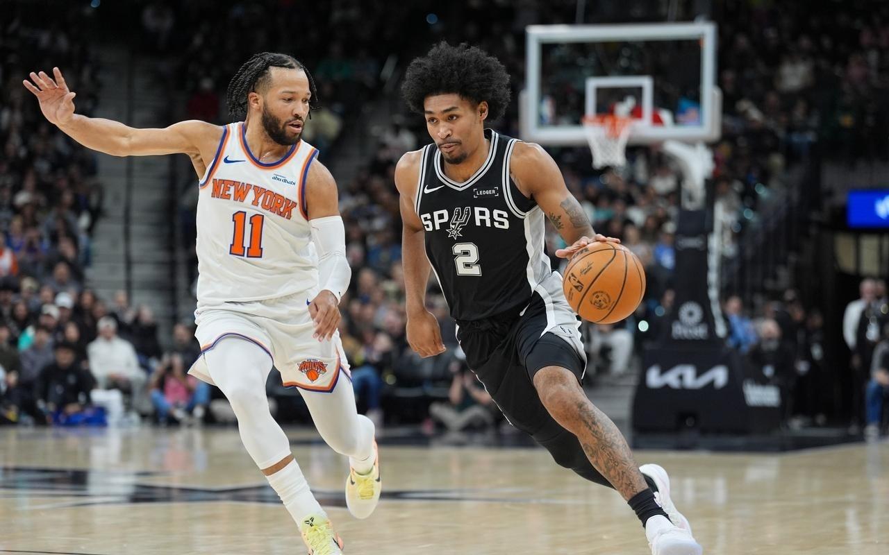 马刺大逆转！文班31+13里程碑！300万神将破2大纪录