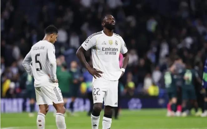 马卡：吕迪格很可能缺席决赛，罗德里戈和阿森西奥还需检查