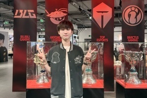 Doinb告别FPX：在队里经历过各种各样的事情但我再也找不到这么好的队伍