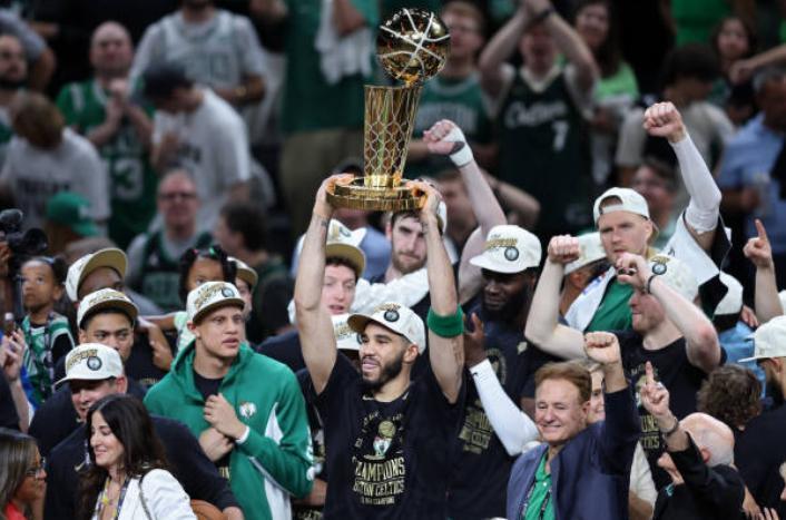 绿军出品，必属精品！这四人虽离开波士顿，但仍旧是球队核心！