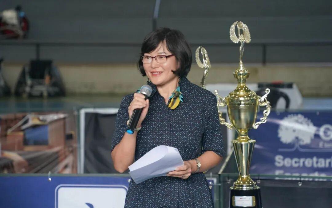 驻巴西大使夫人周咏梅出席乒乓球友谊赛