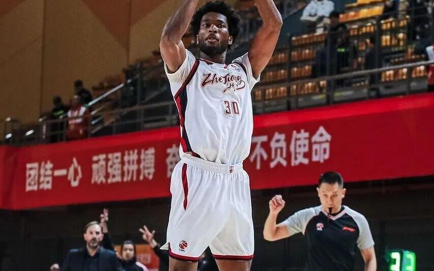 【CBA联赛】第十二轮全员皆兵，浙江稠州金租9560大胜广州朗肽海本！