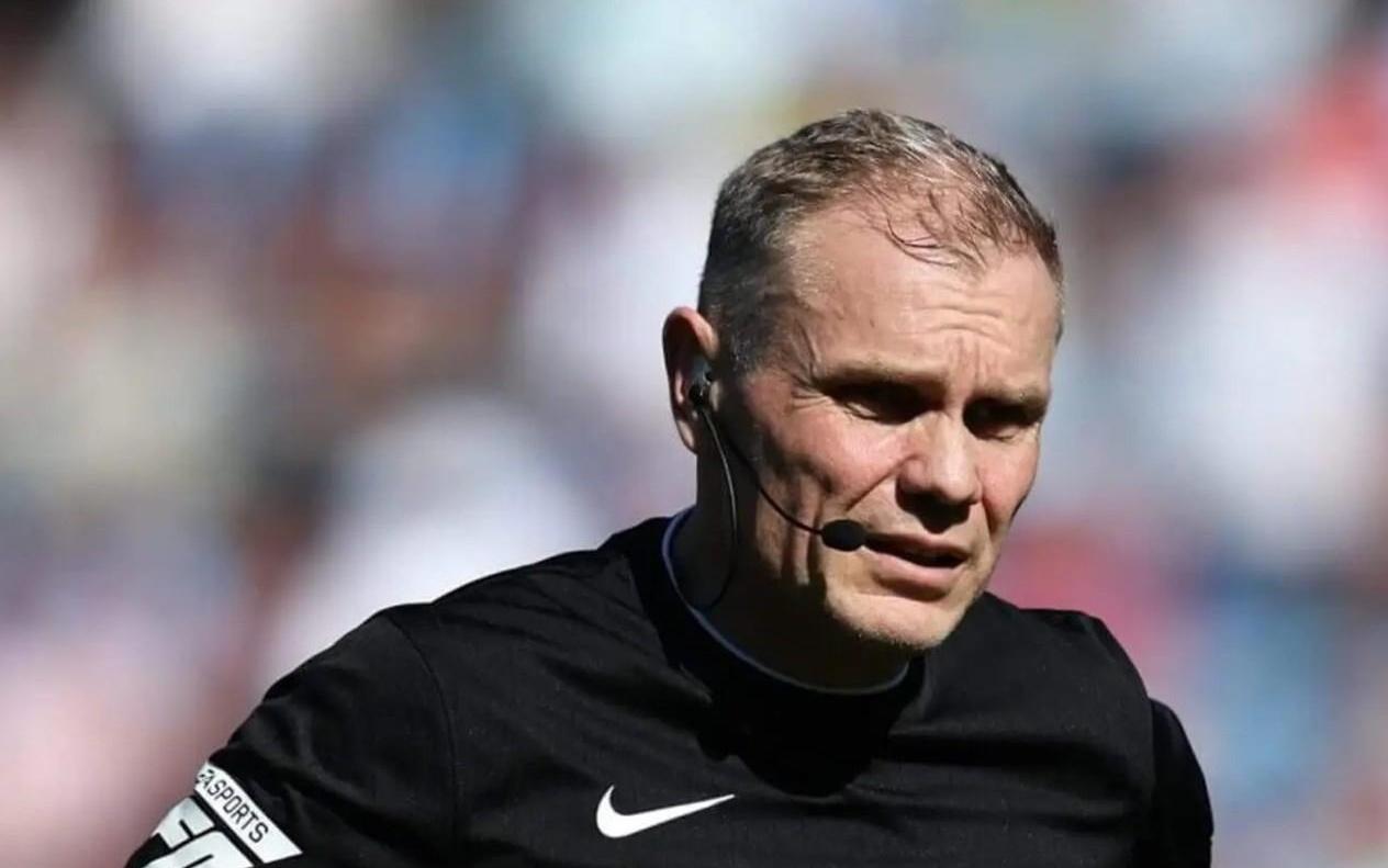 前英超裁判：世界上每个国家的球迷都觉得自己国家的裁判最烂