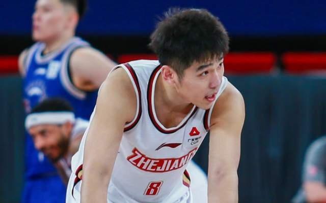 1胜4负令人绝望！媒体人公开发声，矛头直指主帅，还不下课吗