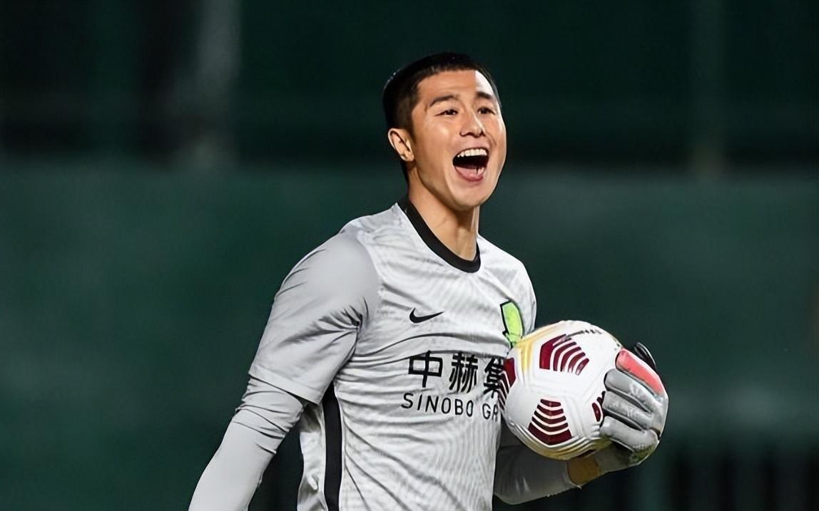 国安刚拿到足协杯冠军，侯森就发声做