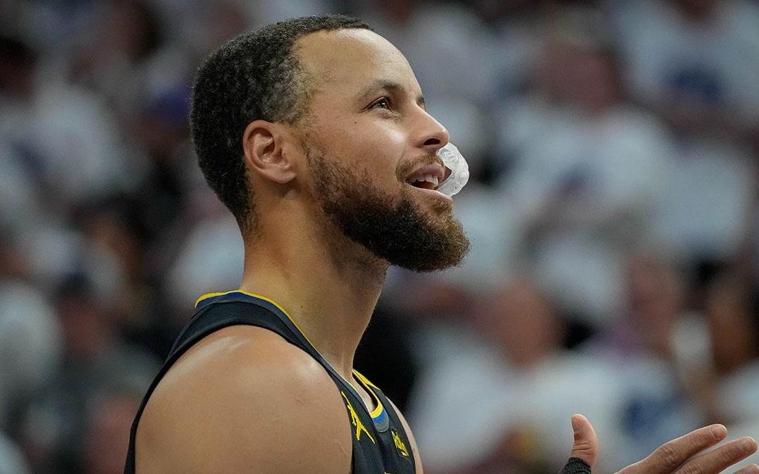 牛，库里最近在ESPN的一项民意调查中被评为现役最佳美国球员