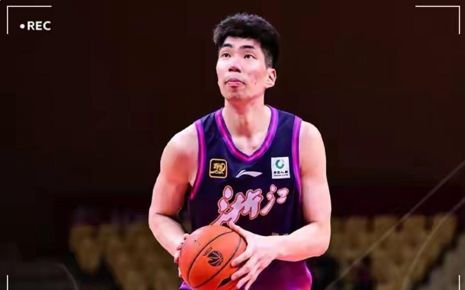 自作孽！放走2大主力，迷信31岁老将，老牌劲旅，如今成CBA鱼腩队