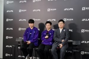 UP赛后群访教练：进了骑士之路能走多远就走多远继续扩充英雄池