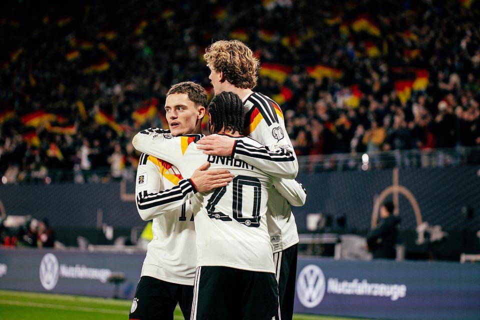 利物浦不会用1.36亿水货世预赛变球王！2送开天眼助攻，获9.3分