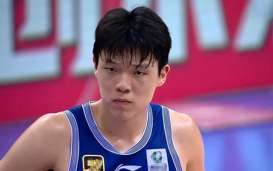 正式官宣！20岁杨瀚森再破天花板，这次他让姚明和整个篮坛沉默了