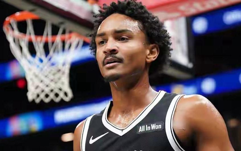 从G联盟到孟菲斯：科比巴夫金的自我救赎之路