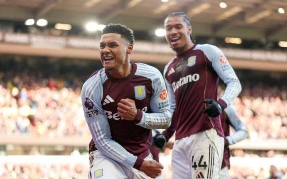 英超：维拉3比1森林