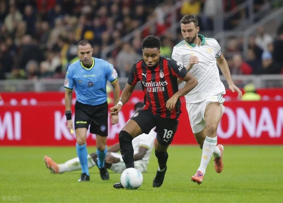 8场仅1球！米兰新援前锋表现令人失望4200万欧元打水漂