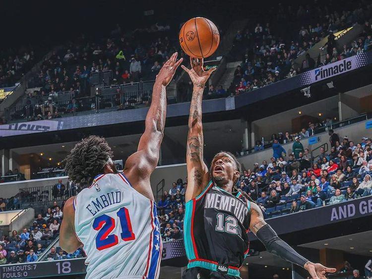 18投7中！力压三球和特雷杨！本赛季最失意的球员