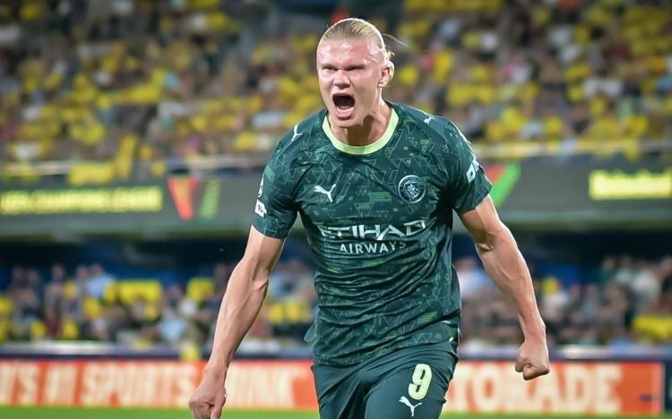 哈兰德急速救赎！失点后头球破门，2年首破利物浦，英超第99球