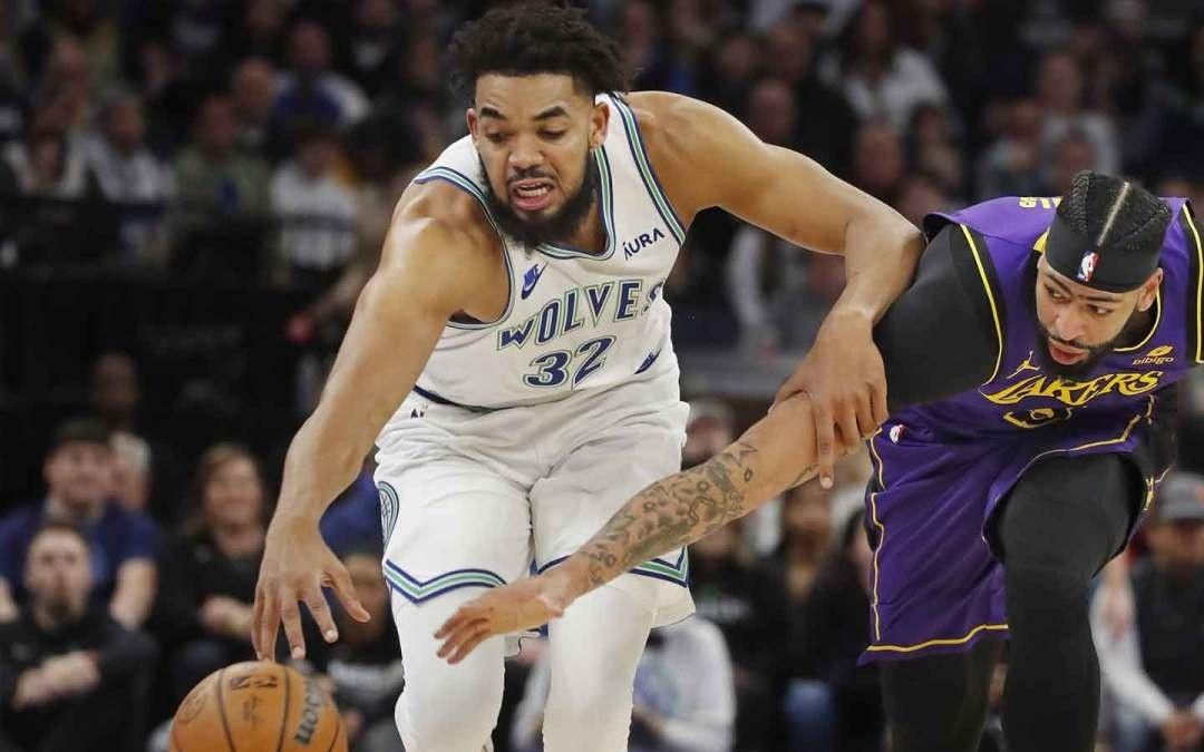 比尔西蒙斯称独行侠队可能用安东尼戴维斯，换尼克斯队的唐斯